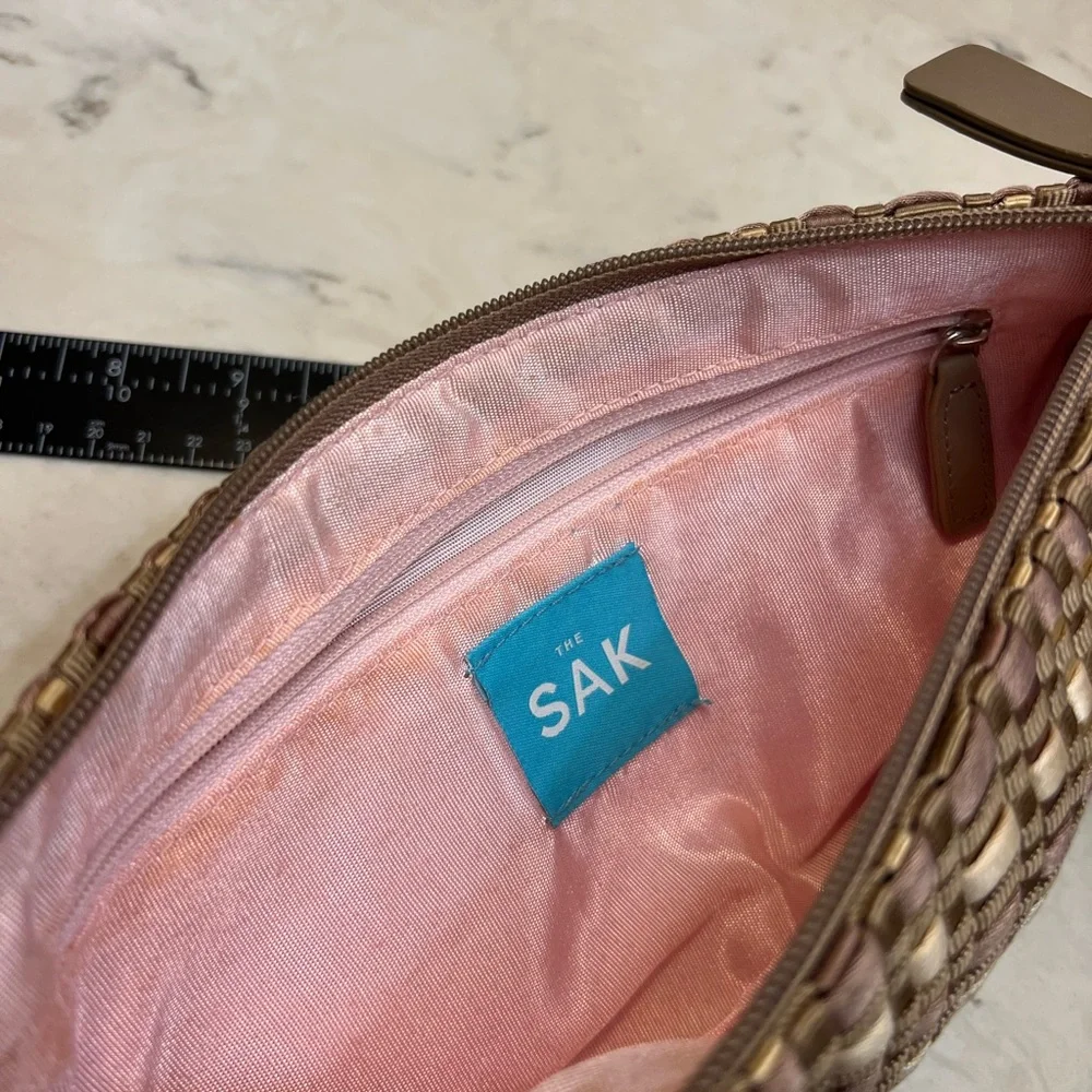 The Sak Woven‎ Classic Y2K Brown and Cream Shoulder Bag